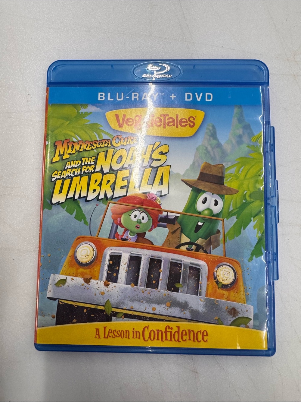 VeggieTales: Minnesota Cuke and the Search for Noahs Umbrella (Blu-ray + DVD)